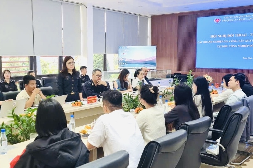 Hải quan Hòn Gai giải quyết lượng tờ khai tăng hơn 57%