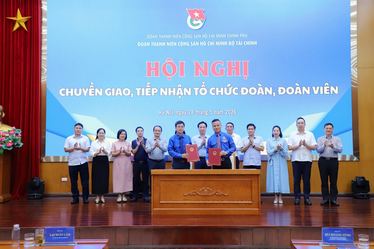 Đoàn Thanh niên Bộ Tài chính tiếp nhận 22 tổ chức đoàn từ Đoàn Thanh niên Chính phủ