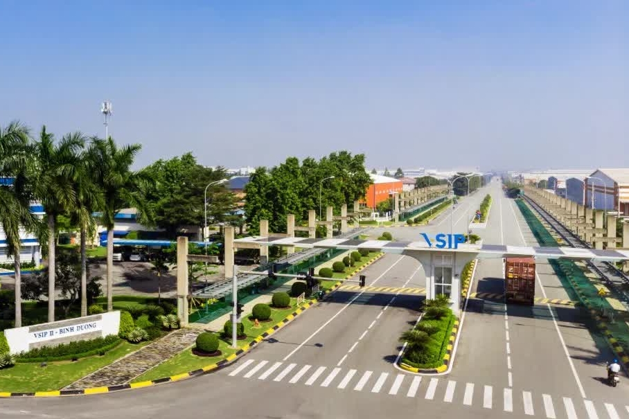 Xung lực mới cho hợp tác song phương Việt Nam - Singapore
