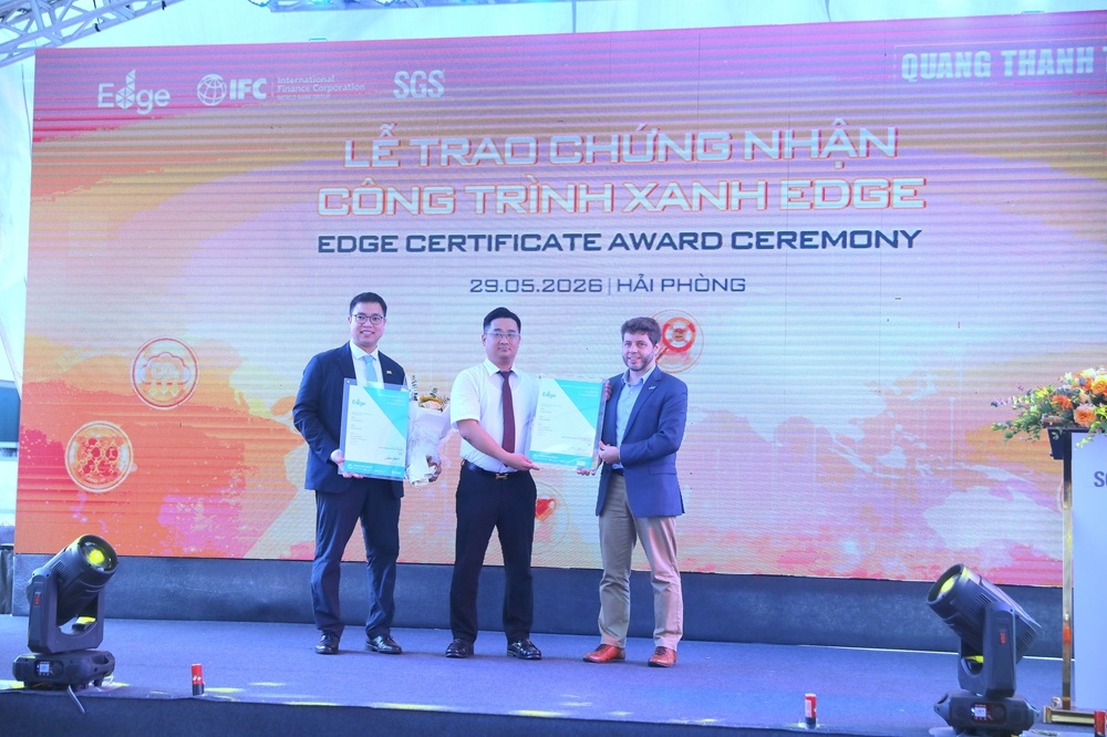 Trao Chứng nhận công trình xanh EDGE trong khu công nghiệp cho 2 doanh nghiệp Hải Phòng
