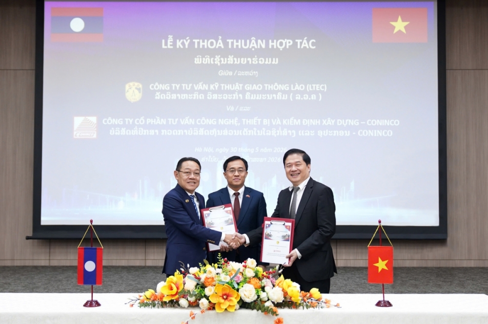 Bộ trưởng Bộ Công chính và Vận tải Lào thăm và làm việc tại CONINCO Bộ trưởng Bộ Công chính và Vận tải Lào thăm và làm việc tại CONINCO
