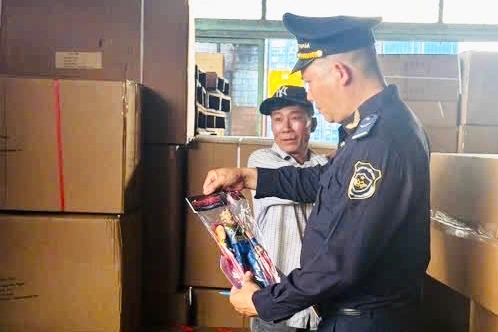 Hải quan phát hiện nhiều đồ chơi trẻ em nghi giả mạo, xâm phạm quyền sở hữu trí tuệ