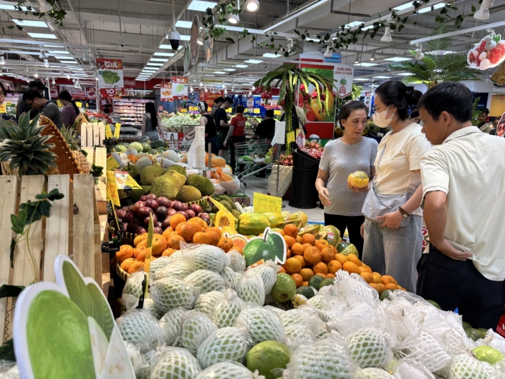 Kinh tế khởi sắc, thu ngân sách TP. Hồ Chí Minh đạt gần 50% dự toán năm