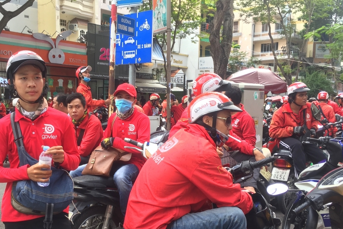 Đề xuất tài xế công nghệ, người bán hàng online tham gia bảo hiểm xã hội bắt buộc