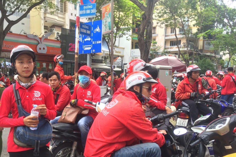Đề xuất tài xế công nghệ, người bán hàng online tham gia bảo hiểm xã hội bắt buộc