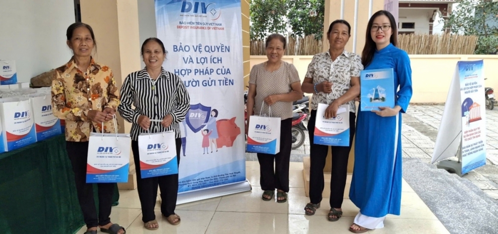 Chính sách bảo hiểm tiền gửi đến với người dân nông thôn. Chính sách bảo hiểm tiền gửi đến với người dân nông thôn.