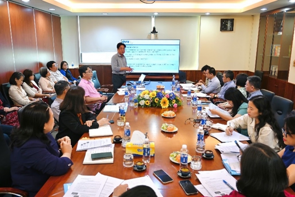 Tập dượt kịch bản mô phỏng chi trả bảo hiểm tiền gửi. Tập dượt kịch bản mô phỏng chi trả bảo hiểm tiền gửi.
