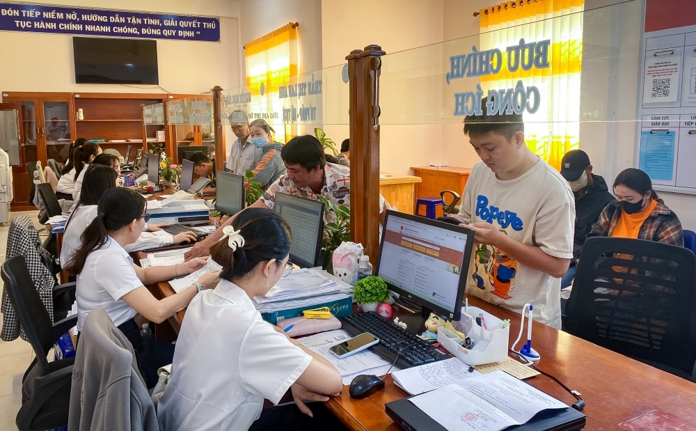 Cà Mau: Chủ động hoàn tiền bảo hiểm y tế cho người dân xã, phường an toàn khu