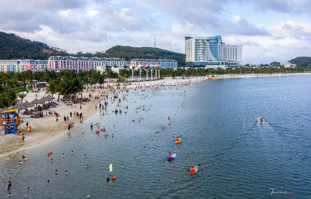 Khu Du lịch Quốc tế Đồi Rồng - Dragon Ocean Đồ Sơn được vinh danh “Top 10 dự án hướng tới mục tiêu phát triển bền vững tiêu biểu nhất Việt Nam” Khu Du lịch Quốc tế Đồi Rồng - Dragon Ocean Đồ Sơn được vinh danh “Top 10 dự án hướng tới mục tiêu phát triển bền vững tiêu biểu nhất Việt Nam”