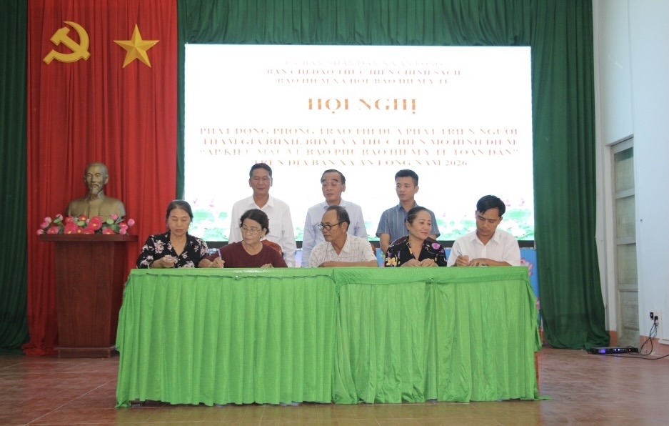TP. Hồ Chí Minh: Cần nhân rộng mô hình “Ấp kiểu mẫu bao phủ bảo hiểm y tế toàn dân”