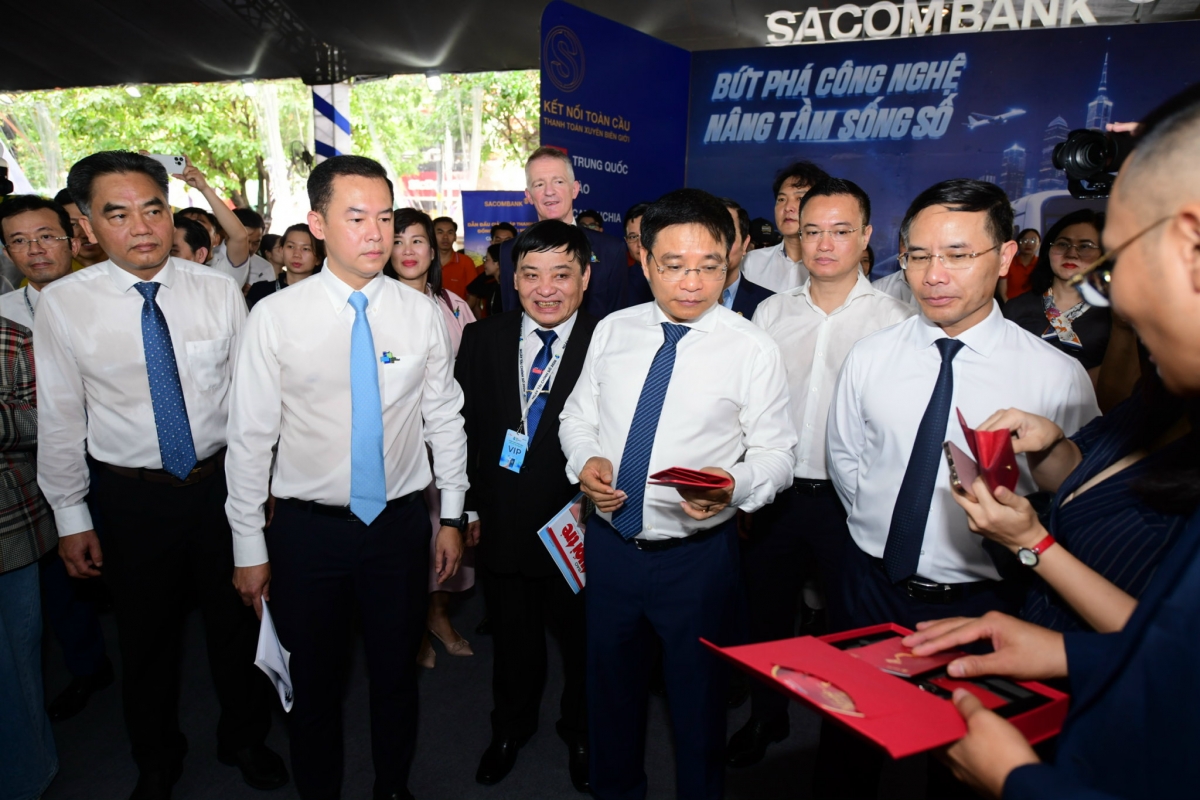 Thanh toán thông minh Phó Thủ tướng Nguyễn Văn Thắng: Phát triển thanh toán thông minh để thúc đẩy tài chính số toàn diện