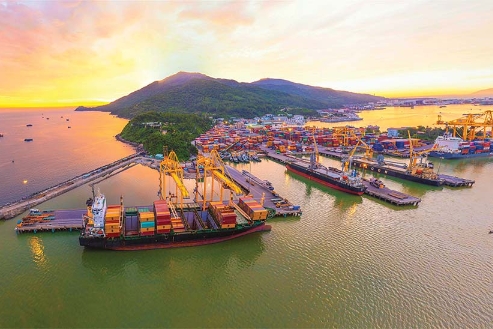 Mở rộng không gian tăng trưởng từ biển nhưng vẫn hướng tới bảo vệ môi trường