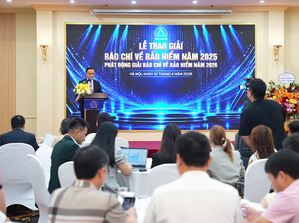 Trao giải cho 23 tác phẩm đoạt Giải Báo chí về bảo hiểm