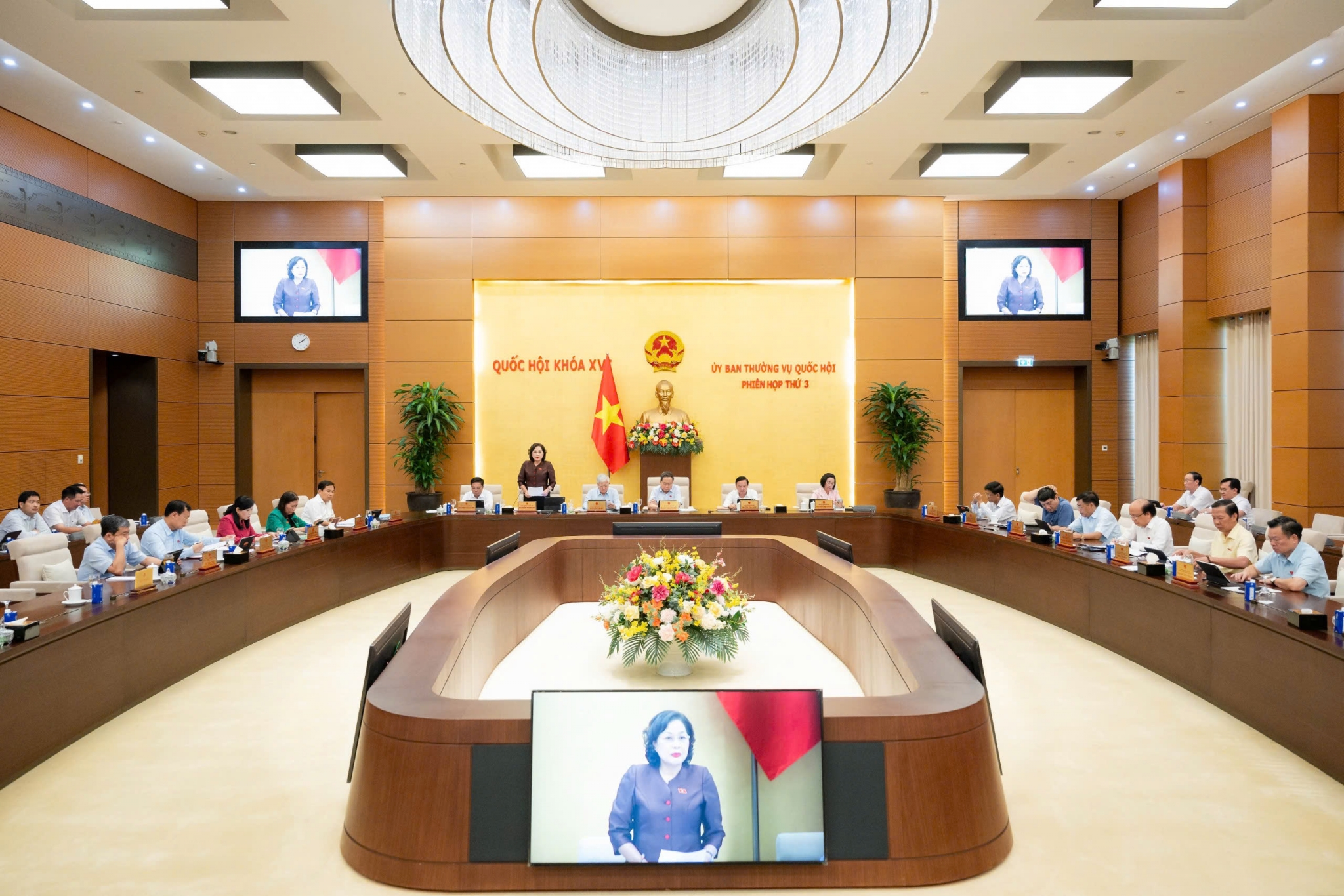 Đồng bộ quy trình lập, thẩm tra, quyết định ngân sách nhà nước Đồng bộ quy trình lập, thẩm tra, quyết định ngân sách nhà nước