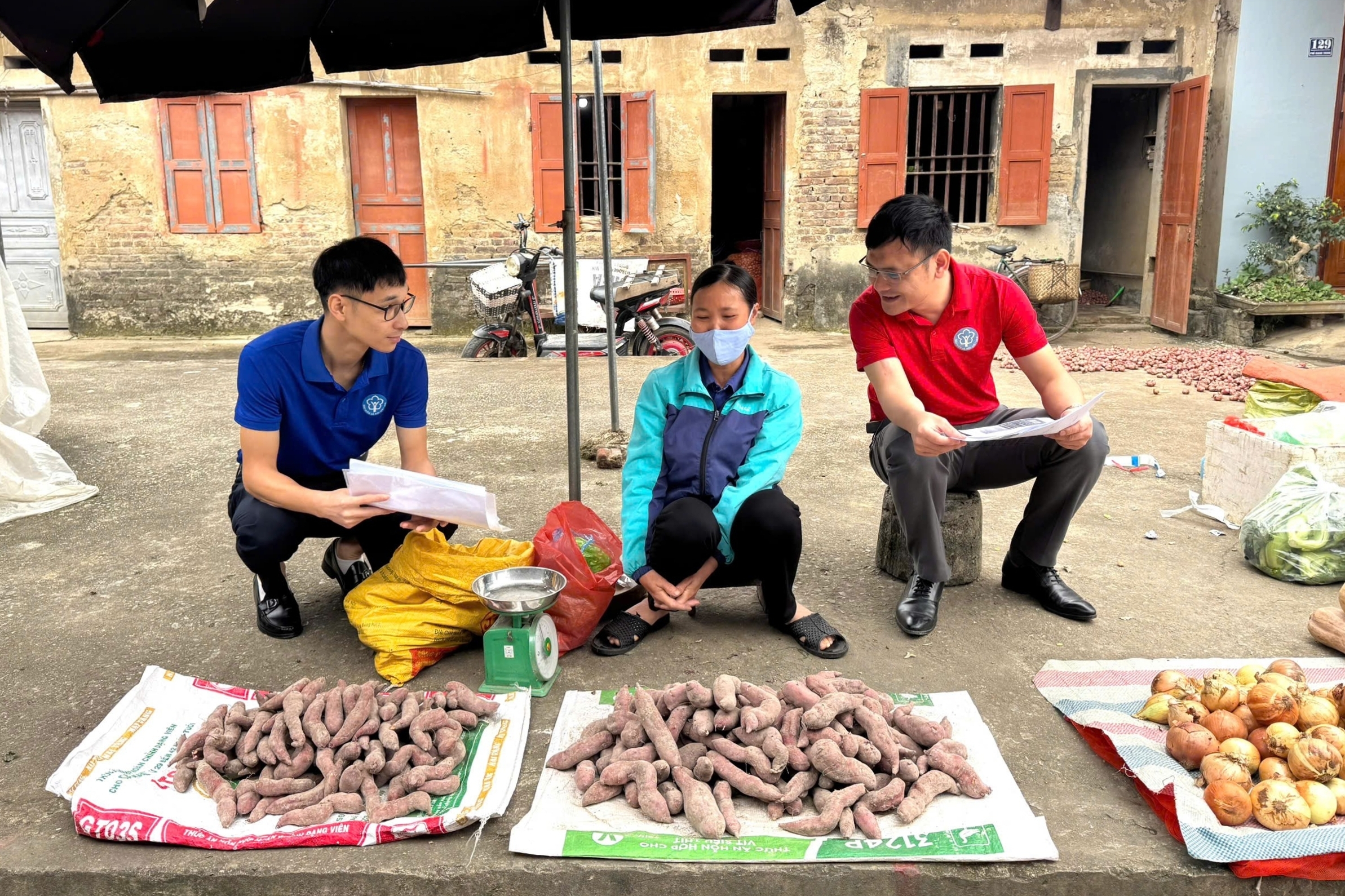 Mở rộng “lưới an sinh”, củng cố nền tảng phát triển bao trùm