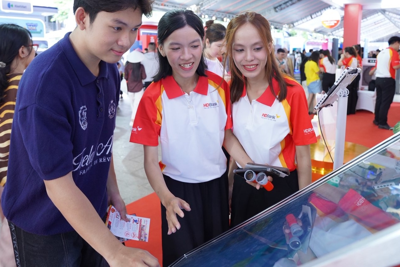 HDBank tại Ngày Tài chính số 2026: Chạm công nghệ, gửi “Lời cho tương lai”