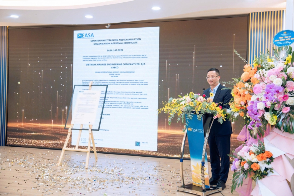 Ông Uông Việt Dũng - Cục trưởng Cục Hàng không Việt Nam đánh giá cao thành tựu mà VAECO đạt được.