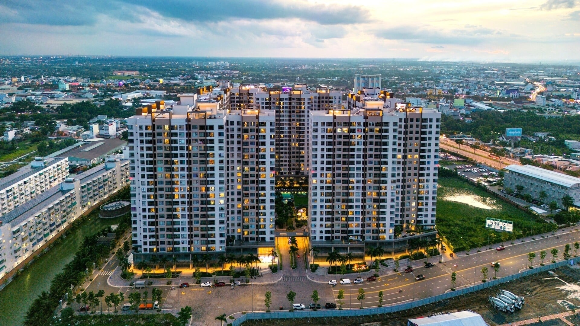 việc thông báo doanh thu và tài khoản thanh toán là cơ sở để xác định chính xác ngưỡng doanh thu chịu thuế. 