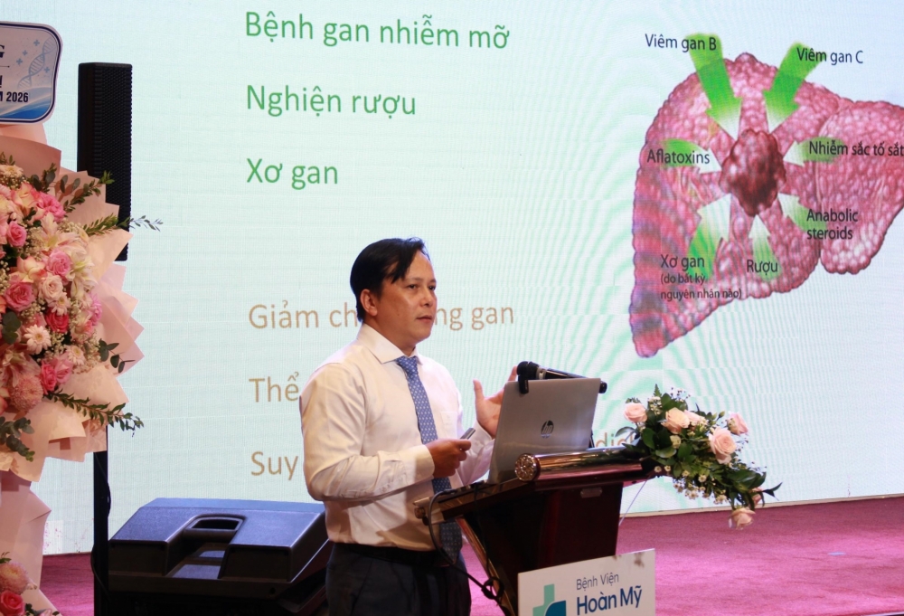 Chuyên gia khuyến cáo những người có nguy cơ cao cần chủ động tầm soát định kỳ. Ảnh: HL