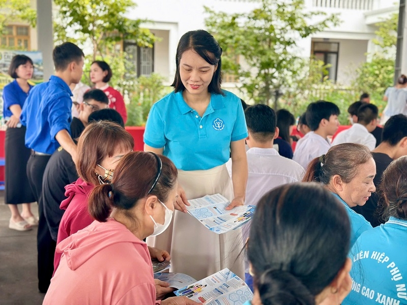 Đưa chính sách an sinh đến gần người dân tại Ngày hội việc làm ở Quảng Ninh