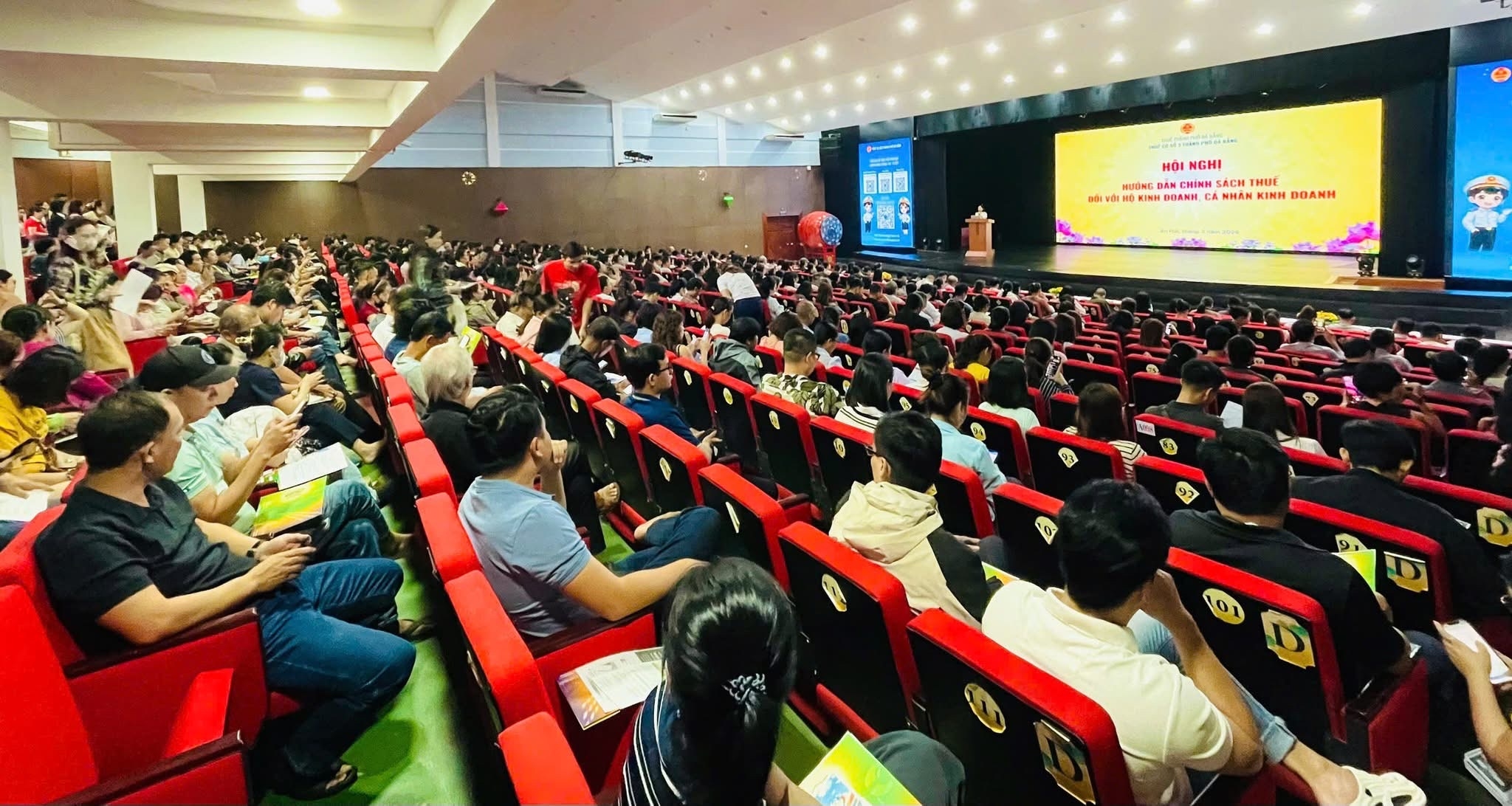 Cơ quan Thuế tại TP. Đà Nẵng thường xuyên tổ chức các buổi tập huấn, hướng dẫn chính sách thuế mới đến người nộp thuế. Ảnh: TCS3ĐN.