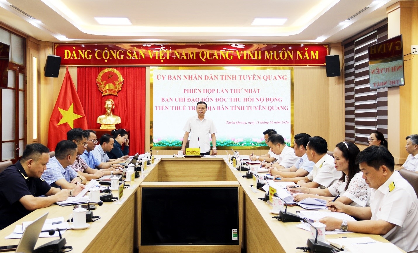 Thuế tỉnh Tuyên Quang: Tăng tốc các giải pháp thu hồi nợ thuế