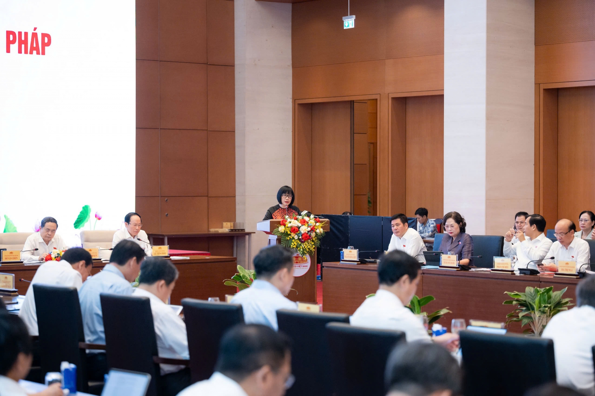 Chính phủ triển khai 171 nhiệm vụ lập pháp nhiệm kỳ Quốc hội khóa XVI Chính phủ triển khai 171 nhiệm vụ lập pháp nhiệm kỳ Quốc hội khóa XVI