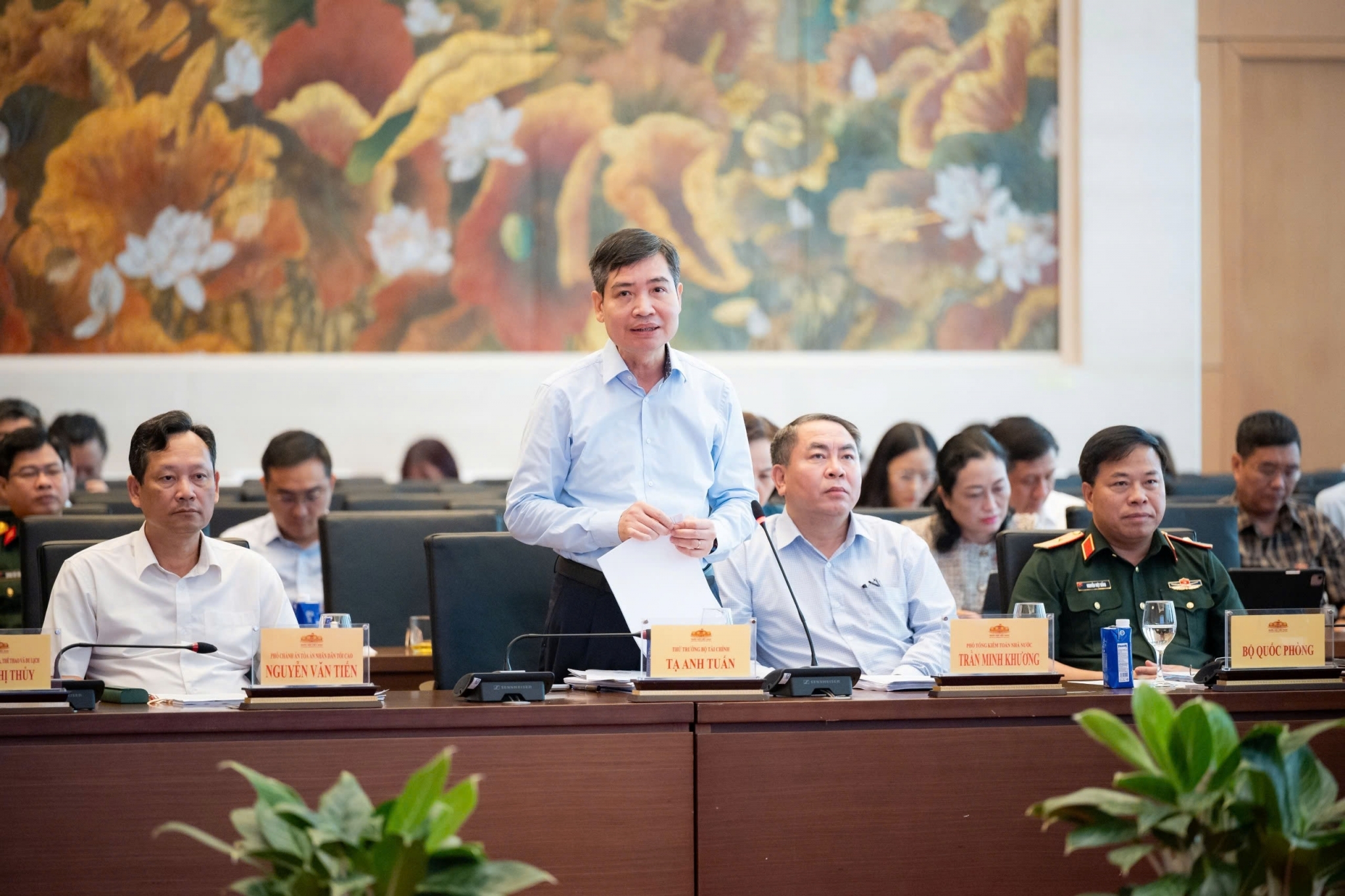 29 nhiệm vụ lập pháp: Bộ Tài chính ưu tiên hoàn thiện thể chế, khơi thông nguồn lực