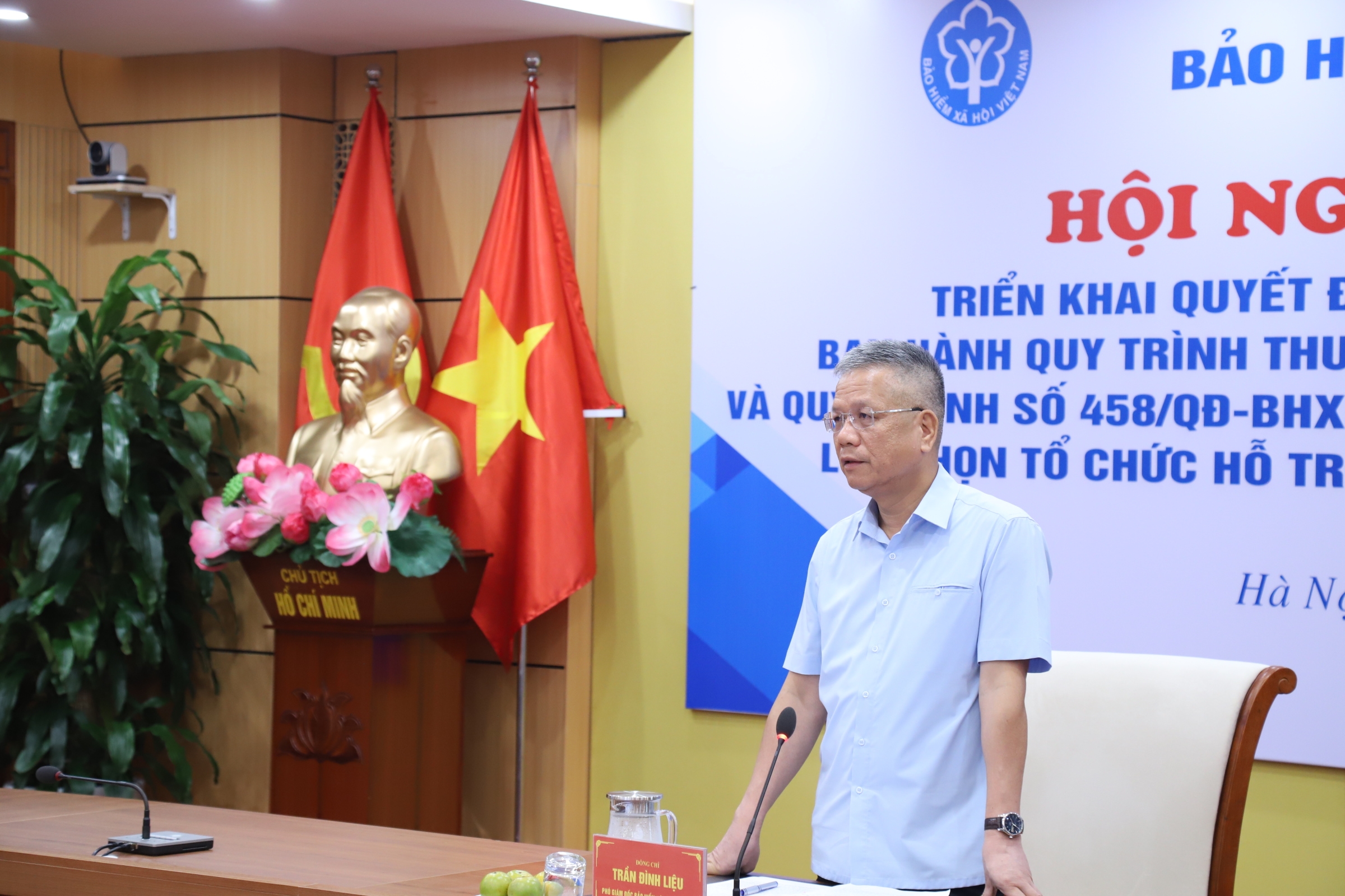 Tập trung triển khai tốt các quy định mới về thu bảo hiểm xã hội, bảo hiểm y tế