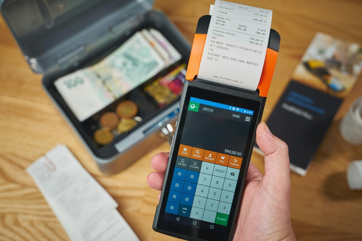 Khoản thu, chi hộ không phát sinh từ bán hàng không phải lập hóa đơn