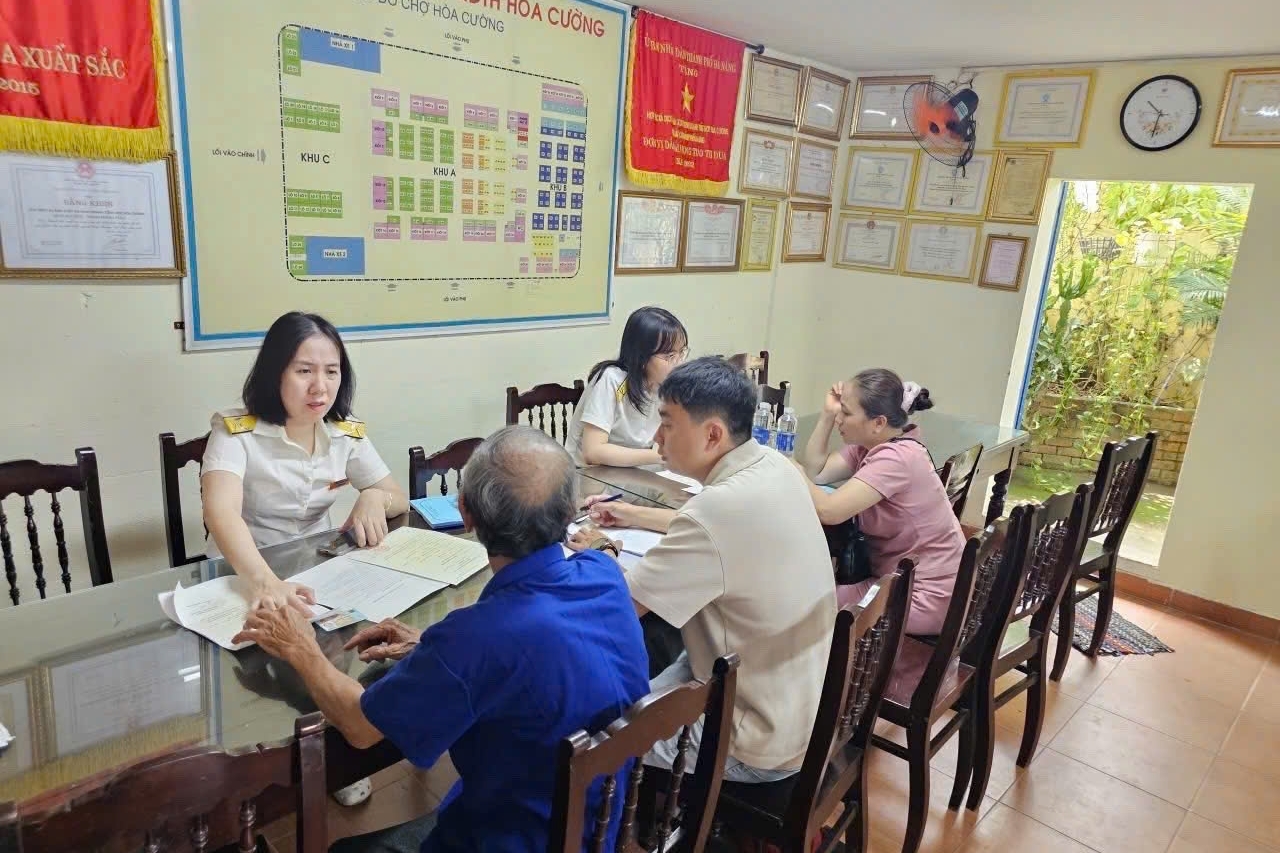 Gia hạn thời hạn nộp nhiều sắc thuế và tiền thuê đất để hỗ trợ doanh nghiệp phục hồi sản xuất