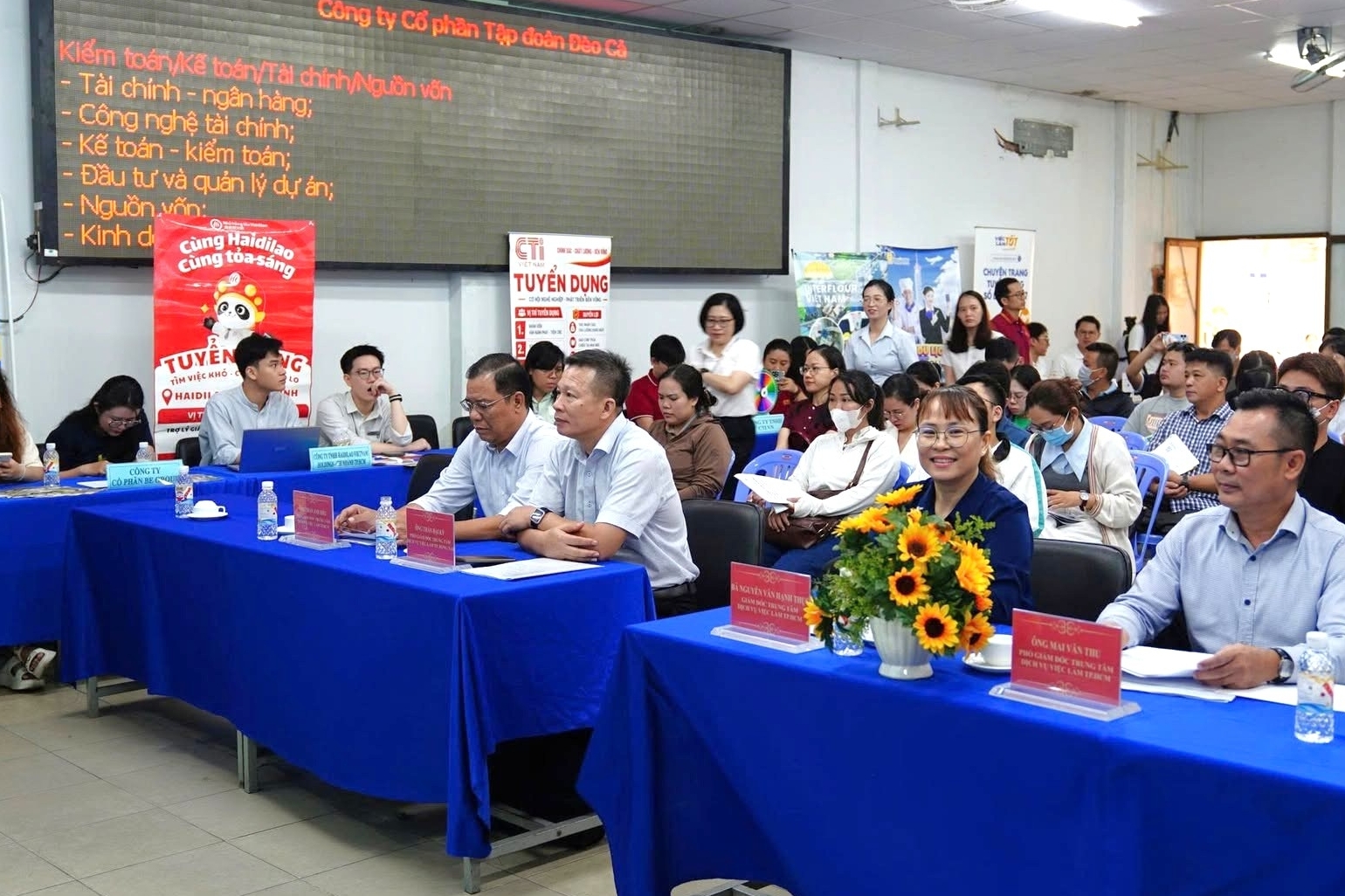 TP. Hồ Chí Minh: Kết nối gần 50.000 cơ hội việc làm cho người lao động