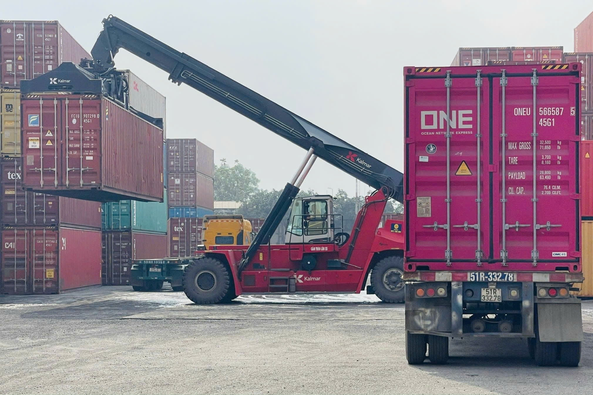 Đầu tư hạ tầng, tối ưu chuỗi cung ứng để giảm chi phí logistics