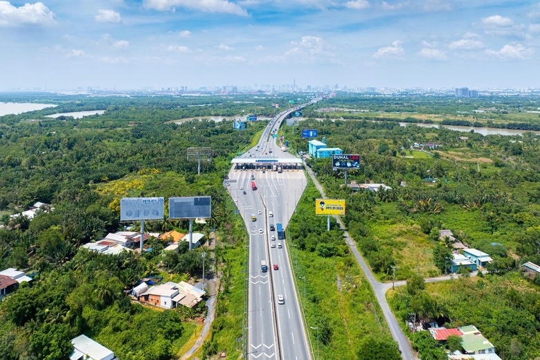 Khắc phục khó khăn, bảo đảm thu phí thông suốt cao tốc TP. Hồ Chí Minh - Long Thành - Dầu Giây