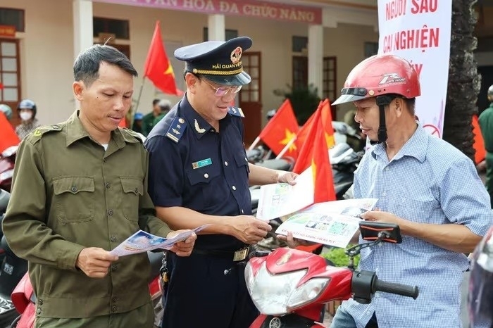 Hải quan khu vực XI đẩy mạnh phòng, chống ma túy trên tuyến Hà Tĩnh