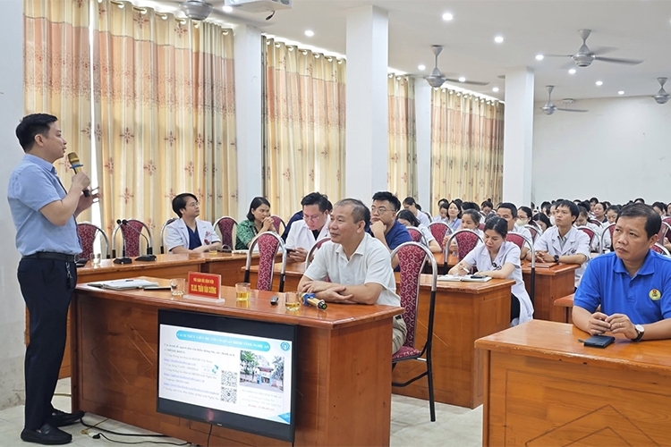 Lan tỏa chính sách bảo hiểm xã hội, bảo hiểm y tế tại Bệnh viện Sản nhi Nghệ An