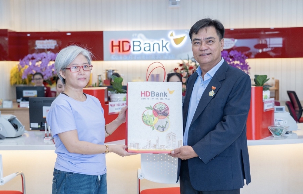 HDBank Sở Giao dịch Đồng Nai khai trương trụ sở mới, tăng cường phục vụ trung tâm công nghiệp phía Nam HDBank Sở Giao dịch Đồng Nai khai trương trụ sở mới, tăng cường phục vụ trung tâm công nghiệp phía Nam