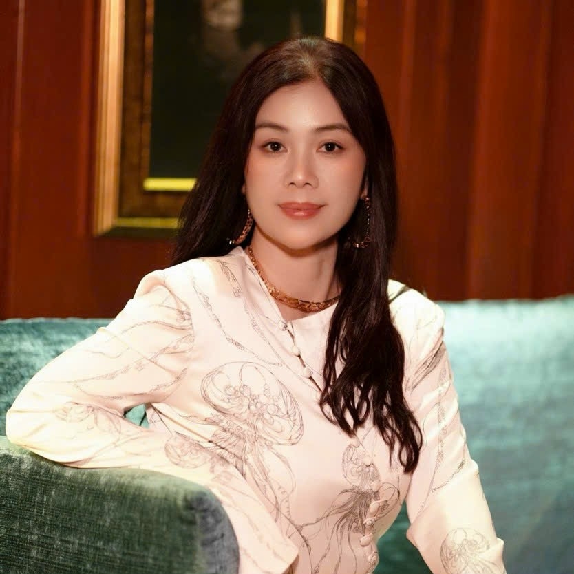Bà Phạm Kim Nhung, Phó Chủ tịch Hội Doanh nhân Sài Gòn TP.Hồ Chí Minh, Chủ tịch HĐQT Công ty Cổ phần Dịch vụ Star International