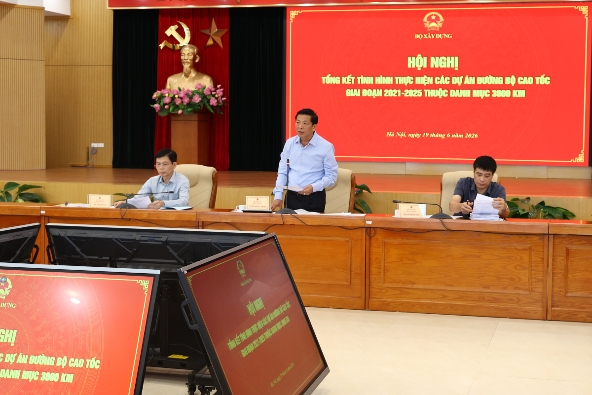 Bộ Xây dựng: Cả nước đã khai thác 3.345 km đường cao tốc, khoảng 458 km nút giao và đường dẫn Bộ Xây dựng: Cả nước đã khai thác 3.345 km đường cao tốc, khoảng 458 km nút giao và đường dẫn