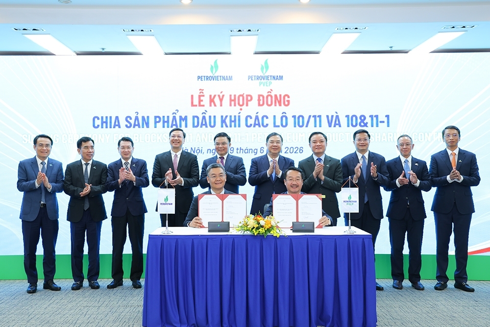 Petrovietnam ký loạt hợp đồng dầu khí, bổ sung động lực cho an ninh năng lượng