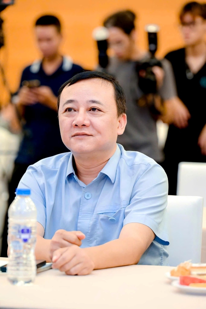 Báo chí và doanh nghiệp trở thành lực lượng đồng hành trong tạo dựng niềm tin tăng trưởng