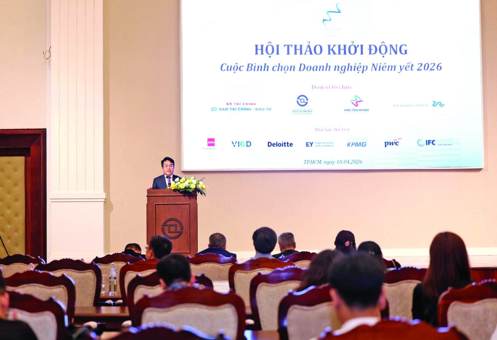 Ông Trịnh Sơn Hồng, Quyền Chủ tịch Hội đồng quản trị HOSE phát biểu tại Hội thảo Khởi động Cuộc bình chọn doanh nghiệp niêm yết năm 2026.
