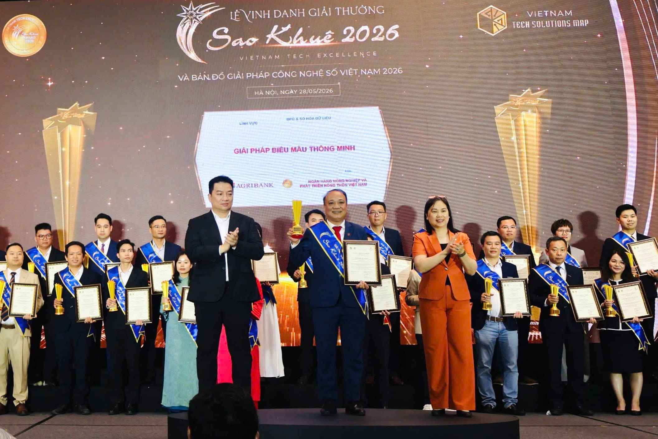 Agribank giành cú đúp Sao Khuê 2026 với hai nền tảng số trọng điểm