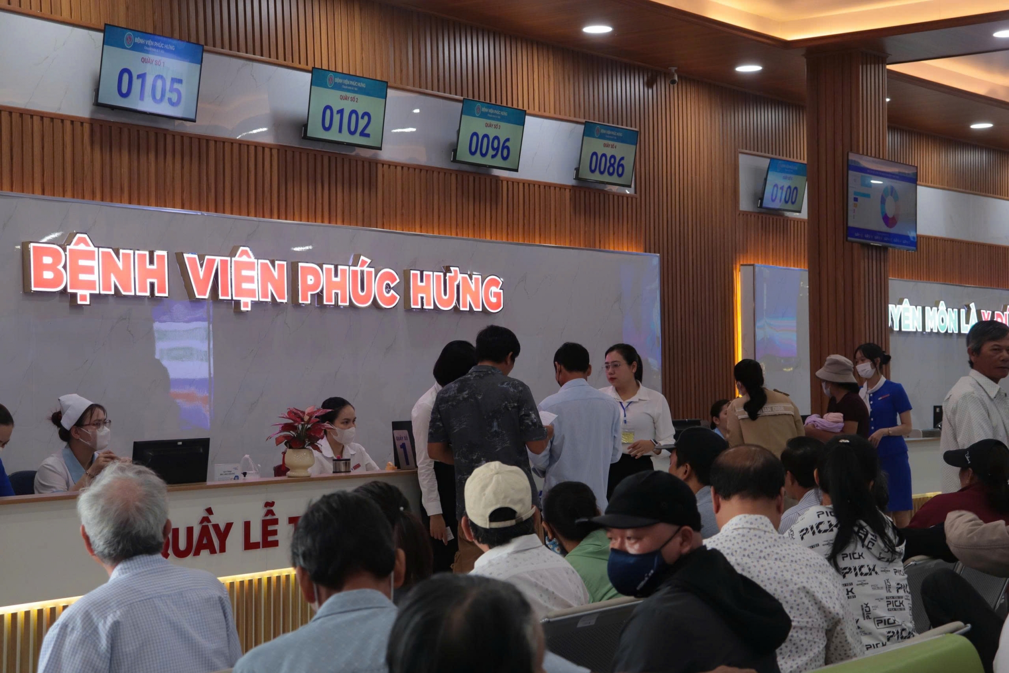 Chất lượng khám chữa bệnh là ưu tiên hàng đầu