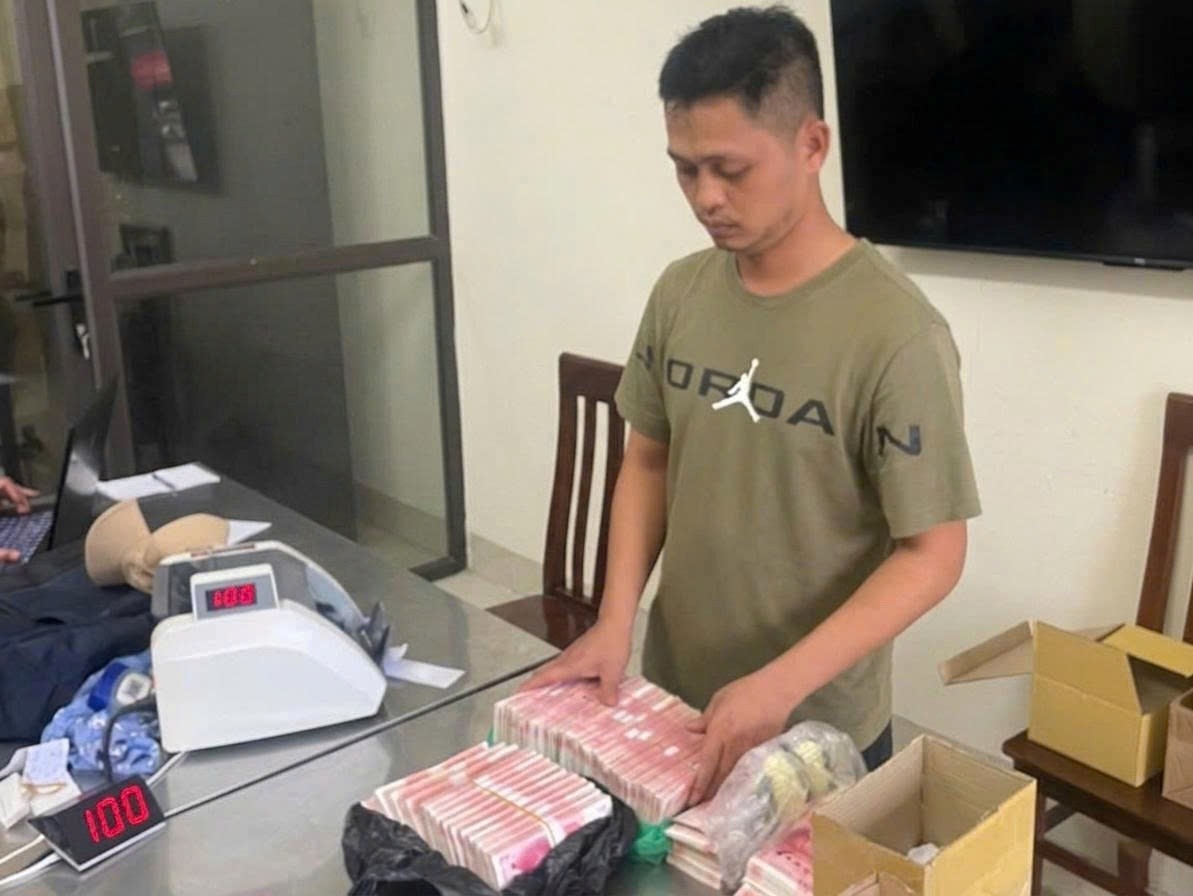 Hải Phòng: Khởi tố vụ vận chuyển trái phép gần 50 vạn nhân dân tệ