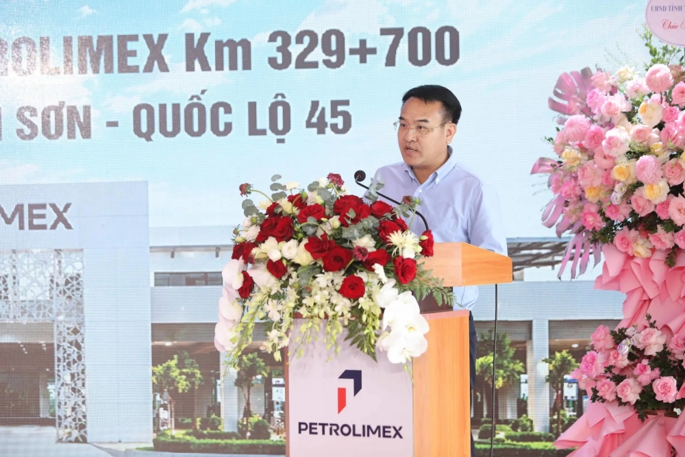 Petrolimex đưa vào hoạt động cặp trạm dừng nghỉ trên cao tốc Bắc - Nam qua Thanh Hóa Petrolimex đưa vào hoạt động cặp trạm dừng nghỉ trên cao tốc Bắc - Nam qua Thanh Hóa
