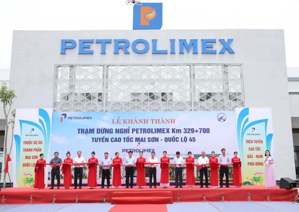 Petrolimex đưa vào hoạt động cặp trạm dừng nghỉ trên cao tốc Bắc - Nam qua Thanh Hóa Petrolimex đưa vào hoạt động cặp trạm dừng nghỉ trên cao tốc Bắc - Nam qua Thanh Hóa