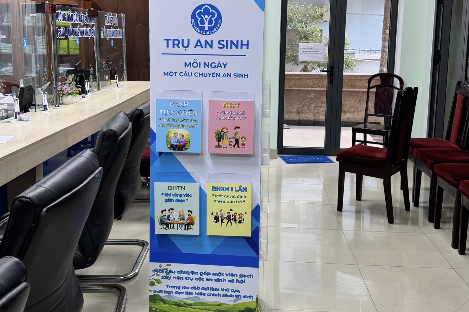 “Trụ an sinh” - ý tưởng truyền thông độc đáo ở Bảo hiểm xã hội cơ sở Bàn Thạch, Đà Nẵng