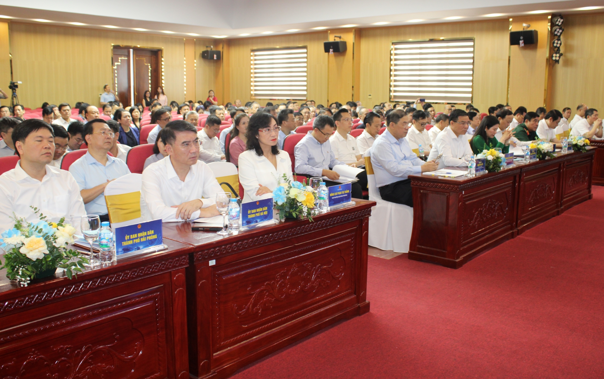 Thúc đẩy xuất khẩu vì mục tiêu tăng trưởng hai con số