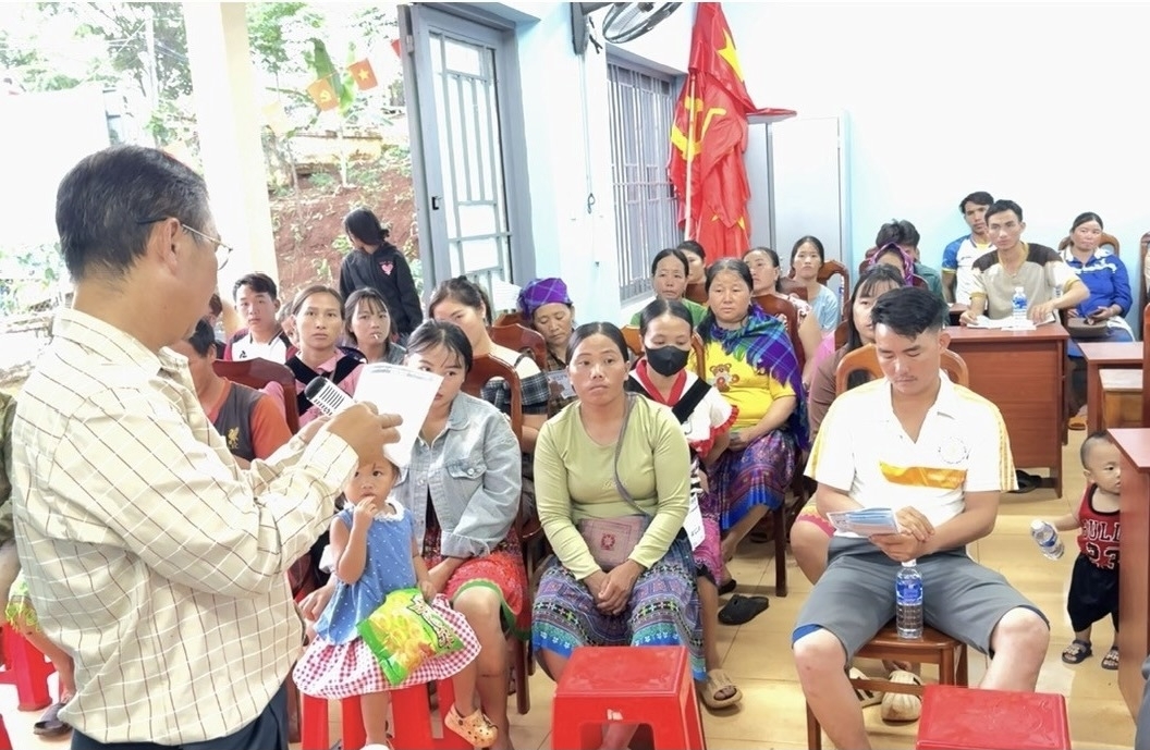 Lâm Đồng: Đem chính sách an sinh đến với người dân bằng tiếng dân tộc